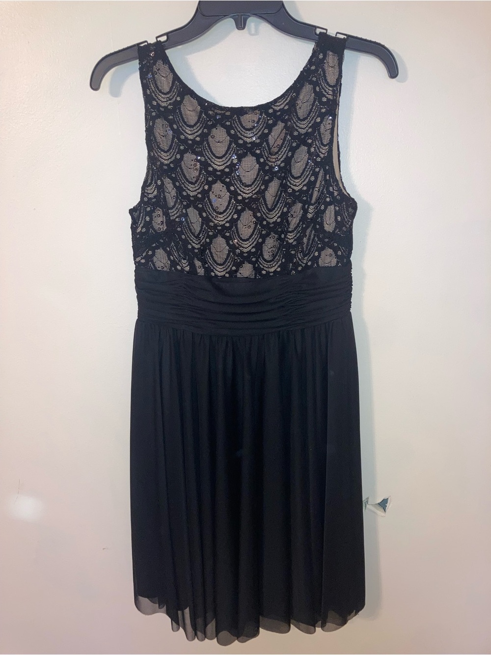 Sleeveless Black Lace Bodice Cocktail Dress